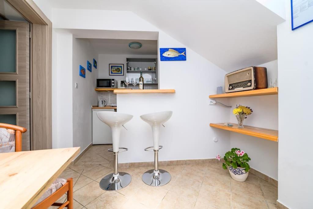 Bozena Apartamento Mali Lošinj Exterior foto